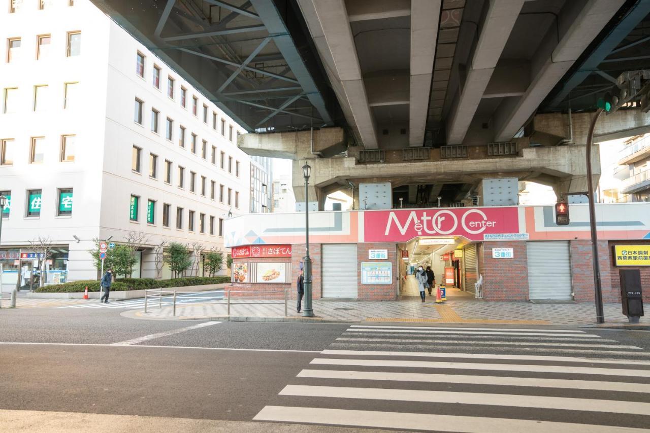 Monday Nishikasai Tokio